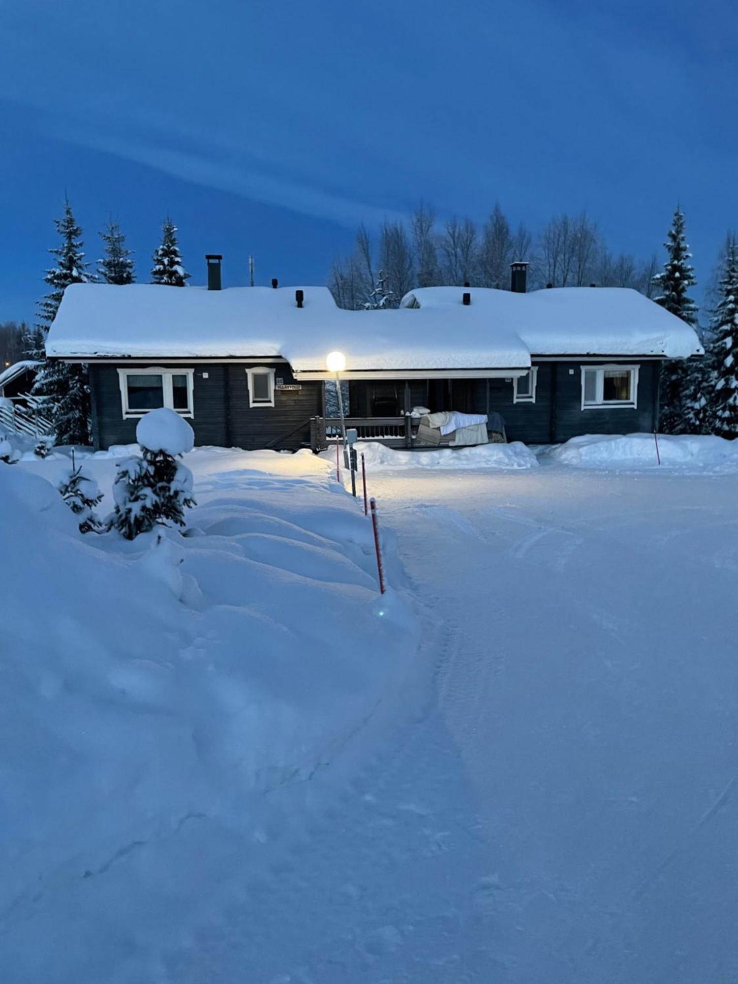 Yllaestoelli 2 D, Aekaeslompolo Appartement Kolari Buitenkant foto
